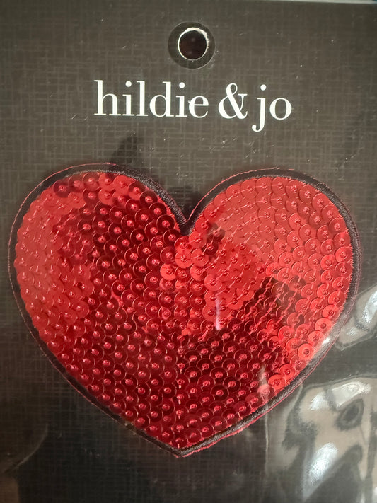 Red sequin heart patch t-shirt